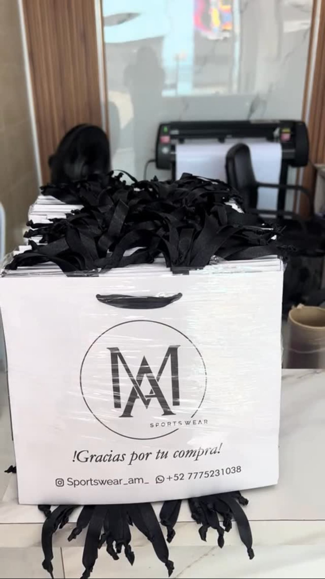 Bolsas de marca para tienda deportiva